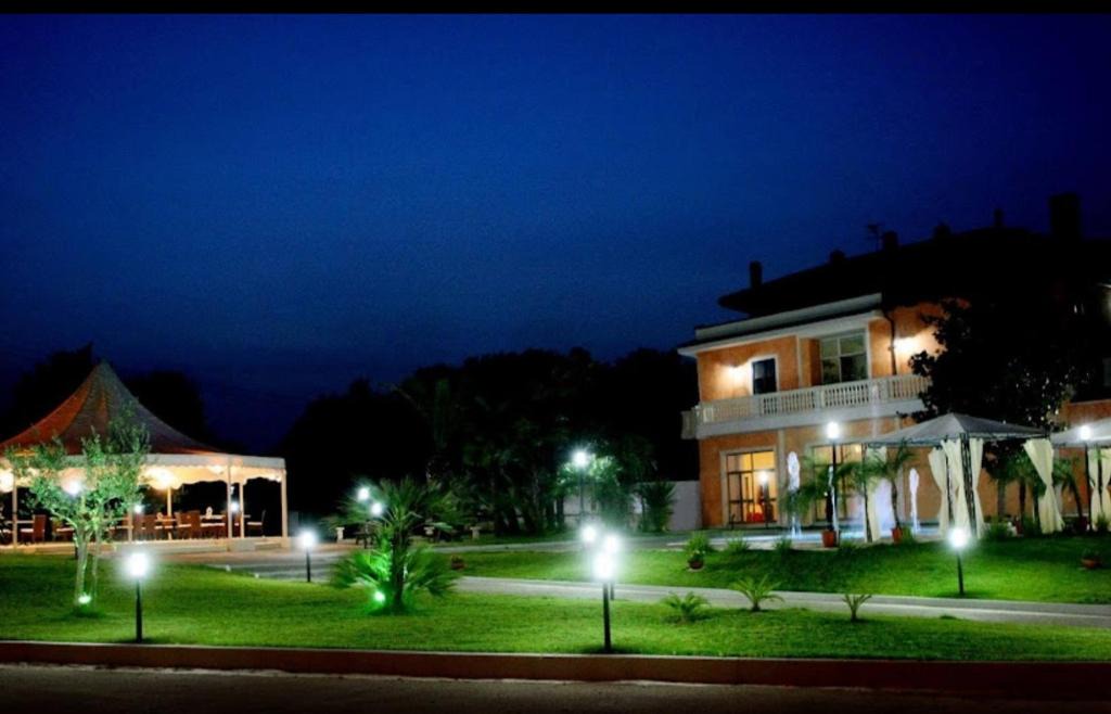 Caianello Bed & Breakfast | Ascot Holiday Home