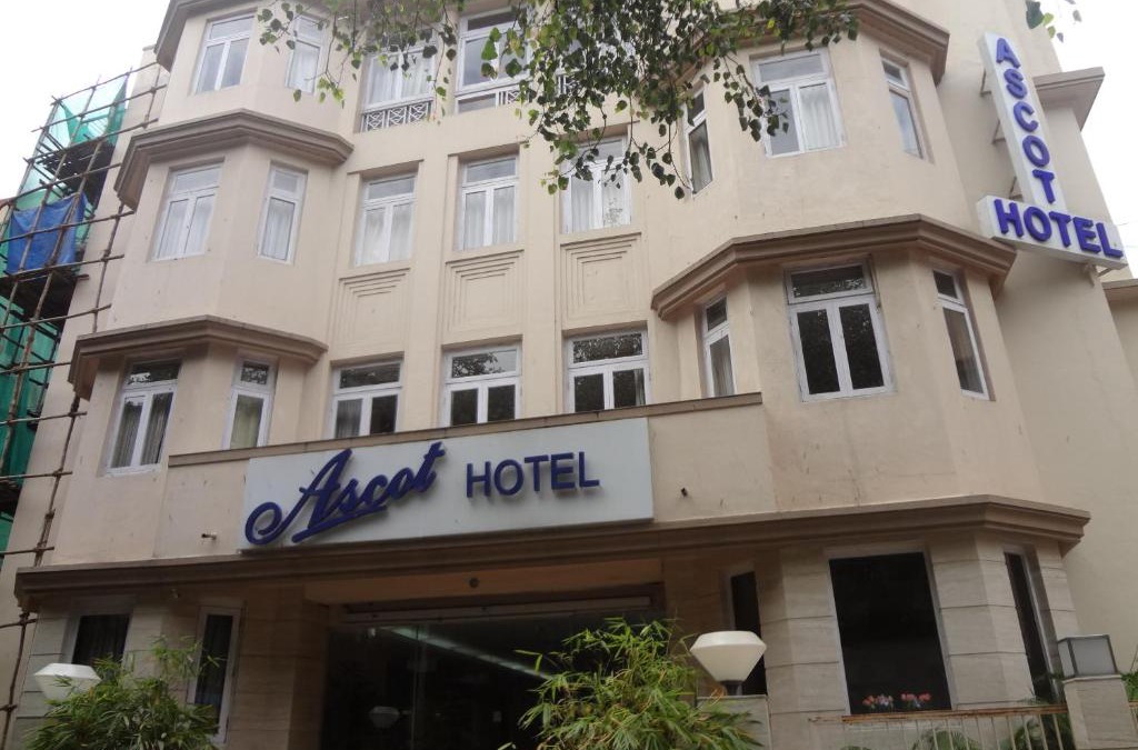 Wellington Pier Hotel | Ascot Hotel