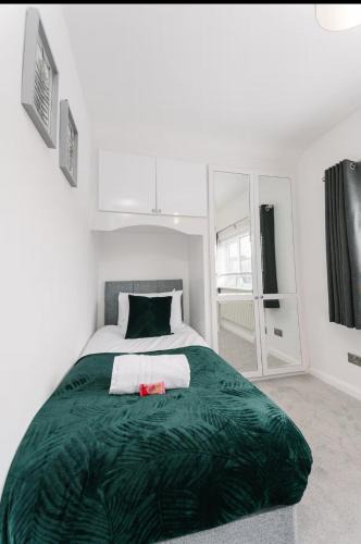 Moffat House | Asentral Homes