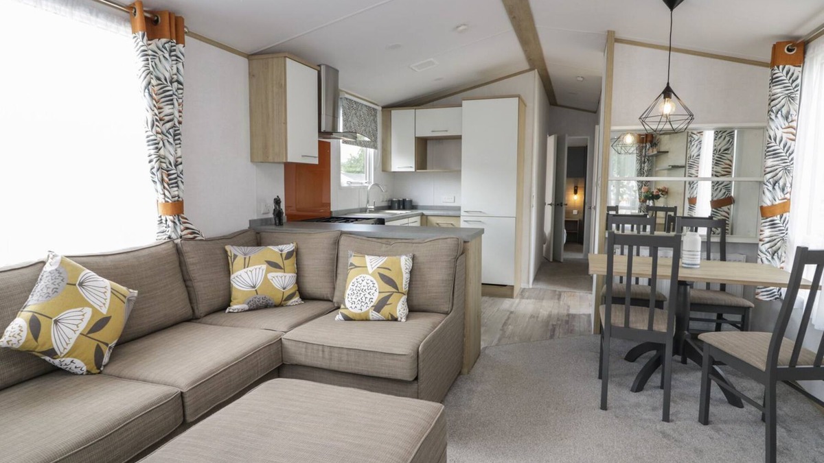 Denny Cottage | Ash