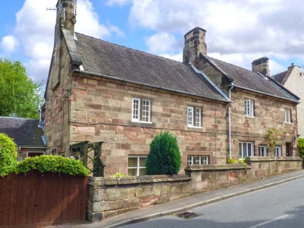 Alton House | Ash House
