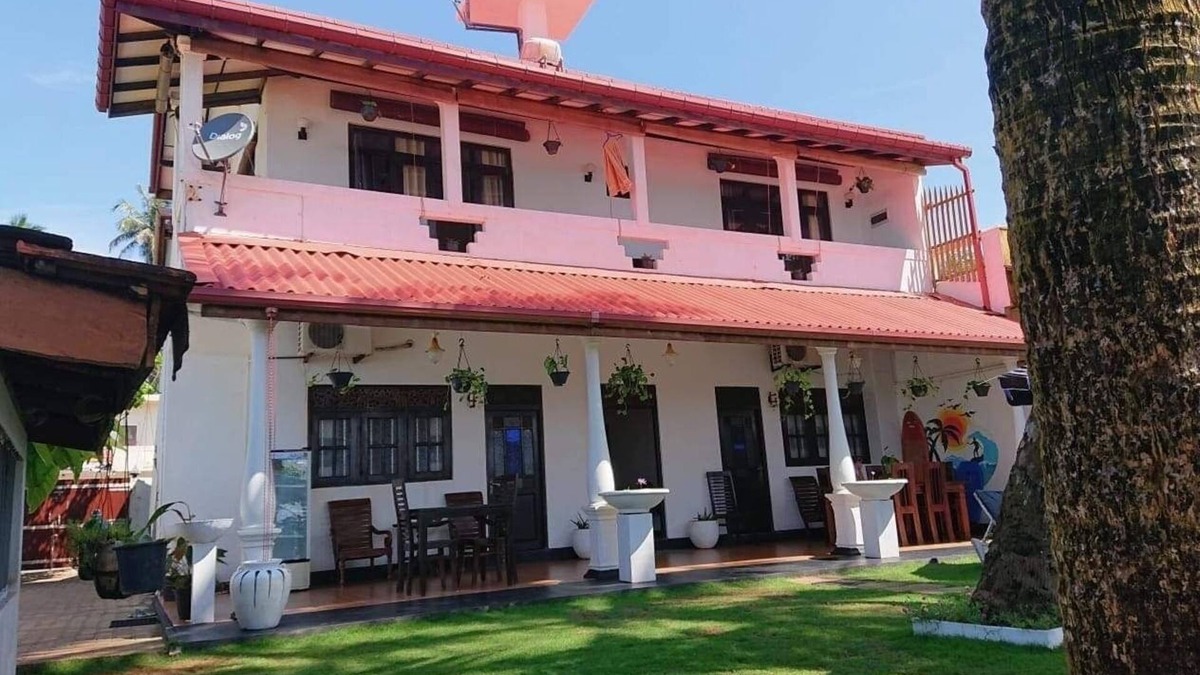 Dodanduwa Bed & Breakfast | Ashen’s Beach House , Boossa , Sri Lanka . (Beachfront Villa with 4 A/C rooms)