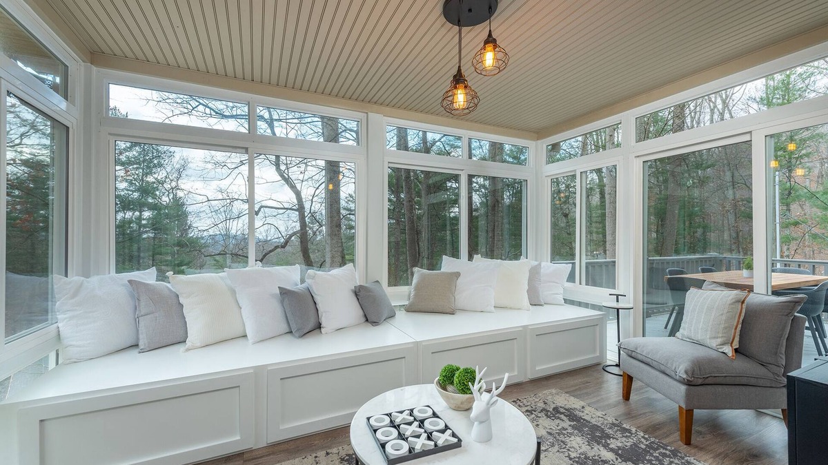 Royal Pines House | Ashevilles Beautiful Home