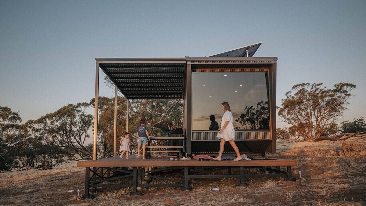 Nunile Cabin | Ashleigh the Tiny Cabin in Toodyay