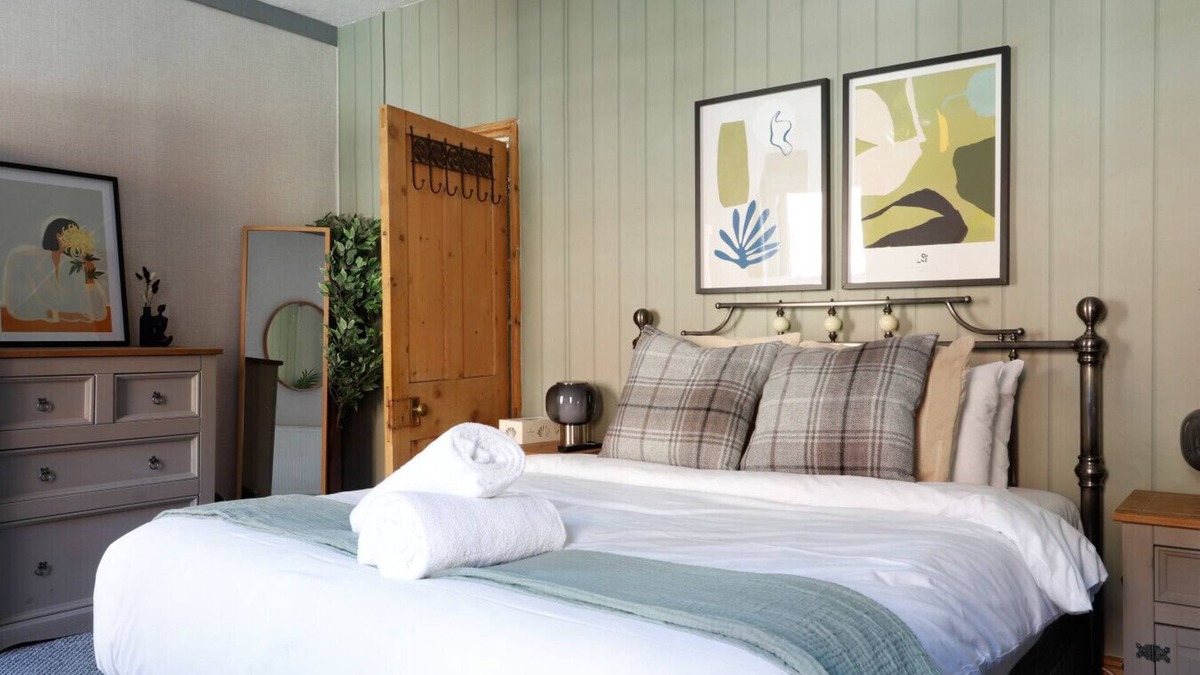 Barry Apartment | Ashley Suite by Koya Homes
