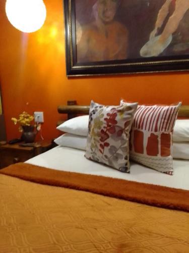 Hanover House | AshTree GuestHouse