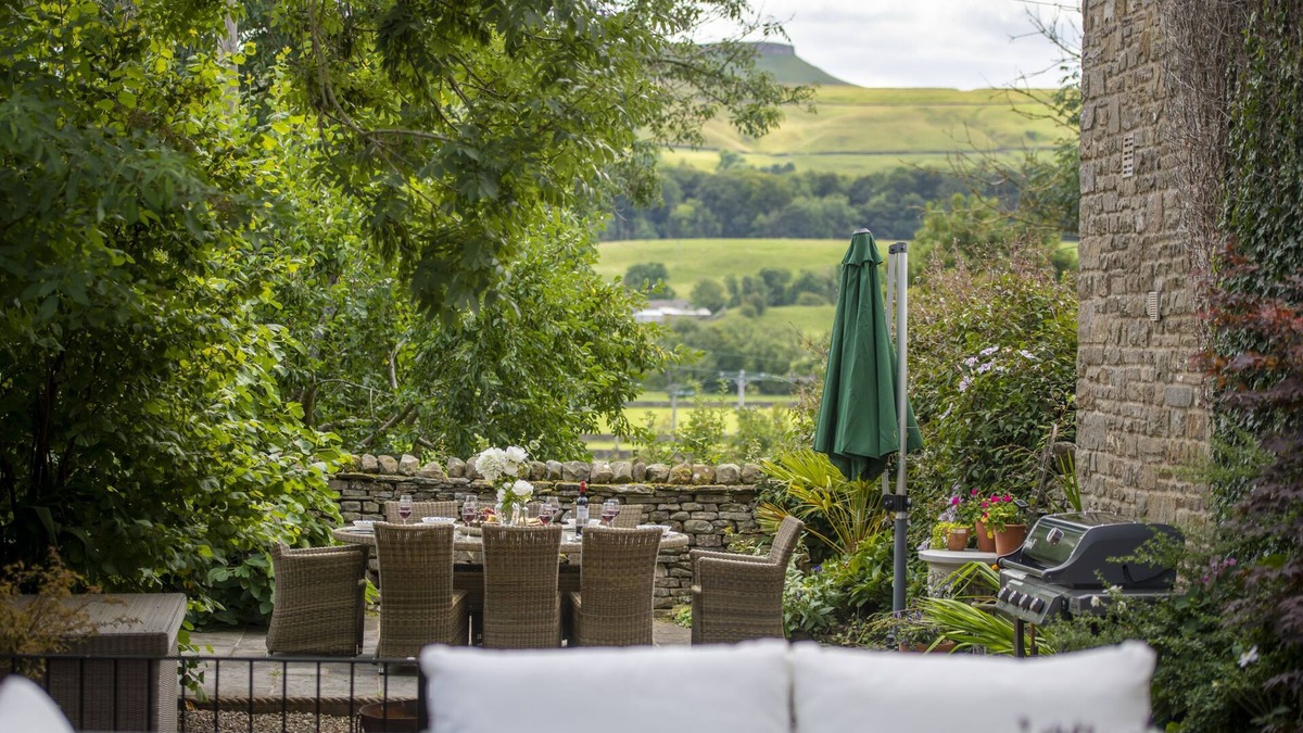 Askrigg Cottage | Askrigg Chapel, Askrigg, Yorkshire Dales