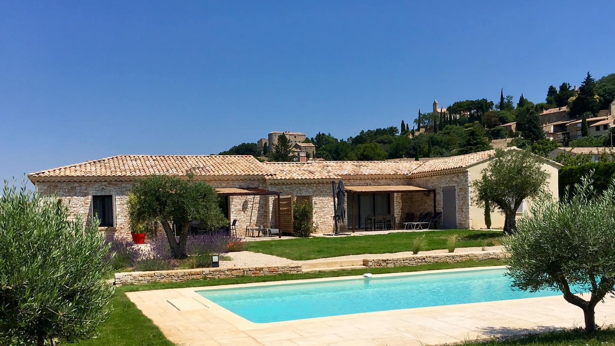 Venejan House | Asoura cottage for 4 people