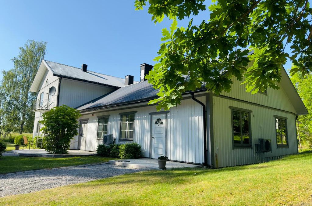 Aspabruk Bed & Breakfast | Aspa Herrgård - Handelshuset