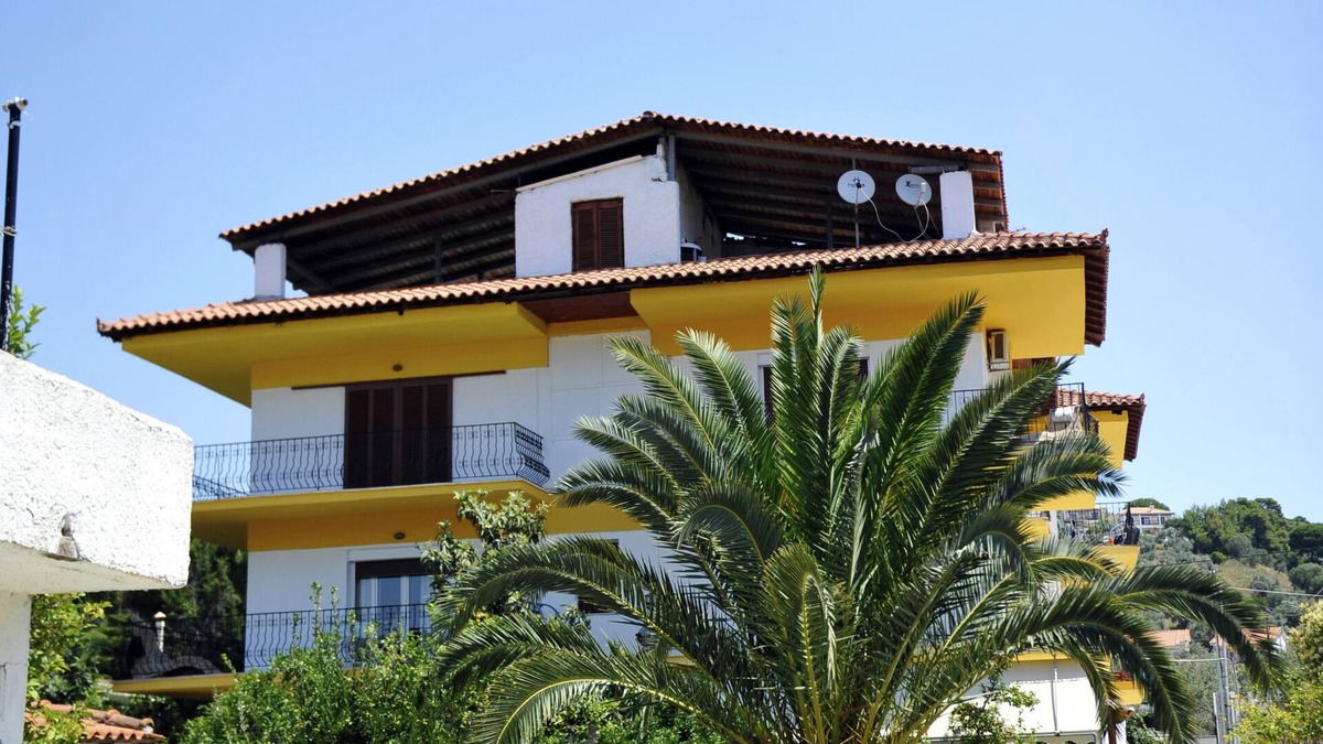 Troulos Apartment | aspa victoria apartment