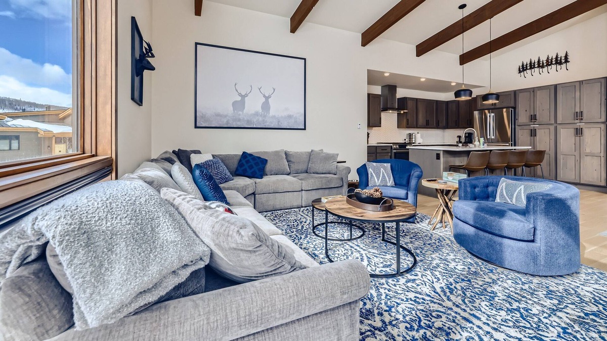 Silverthorne Ski Chalet | Aspen Meadows - Luxury Mountain Chalet