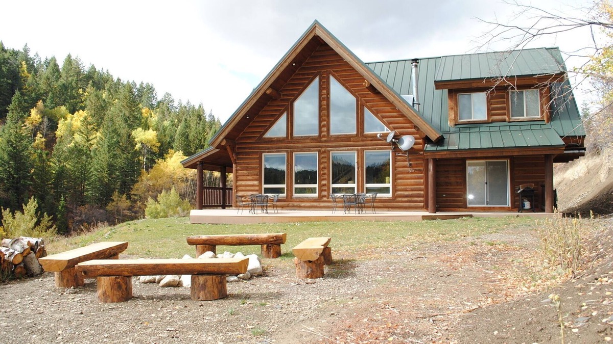 Soda Springs Cabin | Aspen Ridge - Scenic Mountain Cabin Retreat that Borders Nat'l Forest