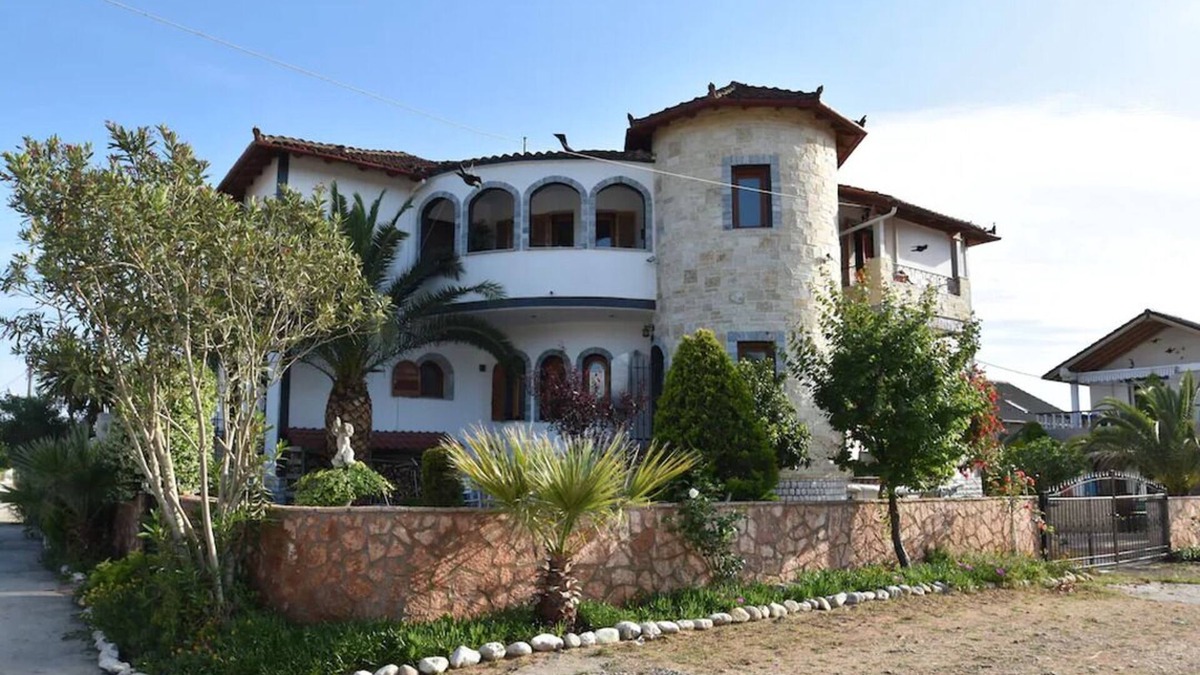 Ammoudia Condo | Aspri Villa Ferienhaus - FeWo 2, nur 300 m zum Strand