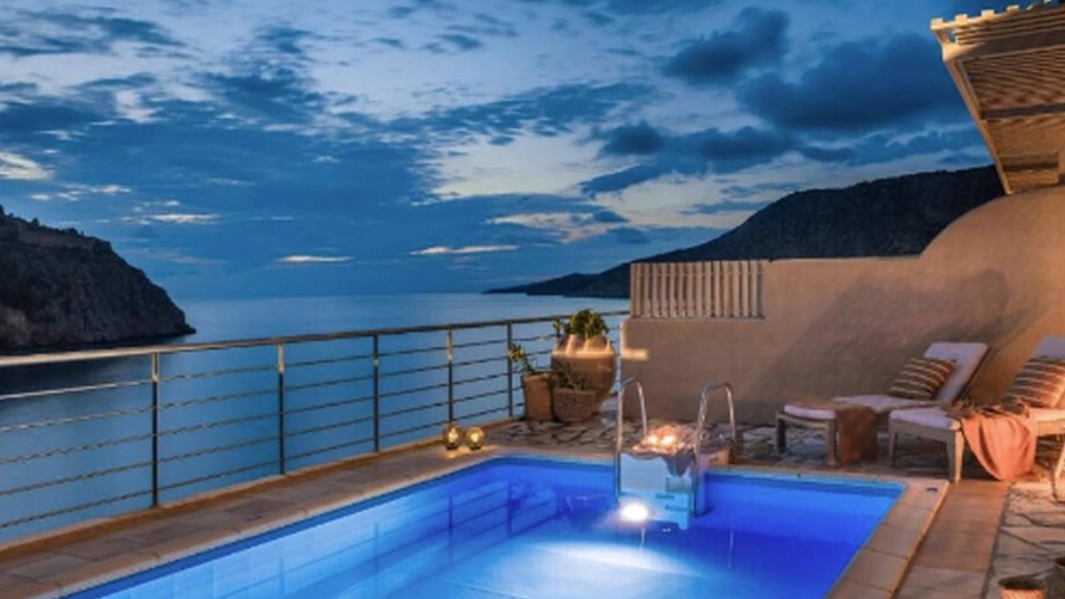 Frourion Villa | Assos SeaView Villas | 2 Bedrooms | Private Pool | Villa Palatsina | Kefalonia