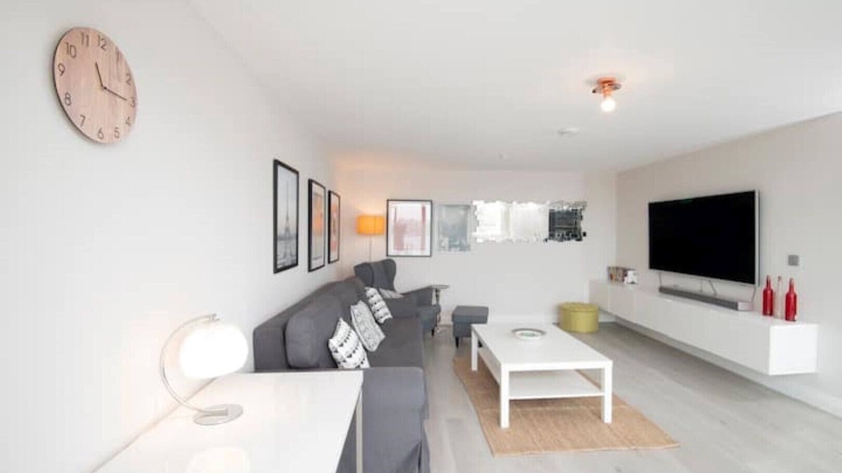 Bray on Thames Apartment | Aston Henry James Luxury apartment in Maidenhead