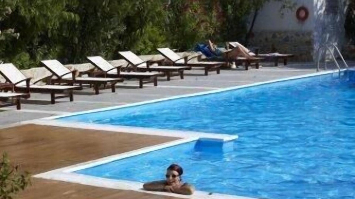 Troulos Hotel | Astoria Hotel