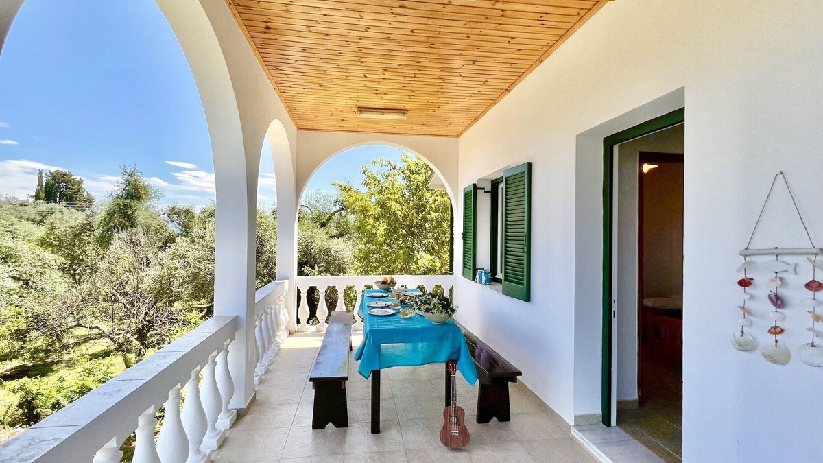 Astrakeri Villa | Astra Beach House in Astrakeri Bay