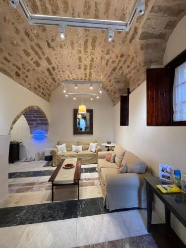 Monemvasia Villa | Astrolithos Castle