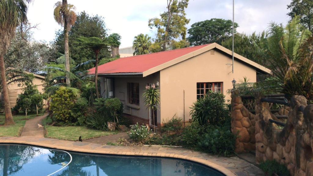 Mthonjaneni Apartment | at 22 Symmonds