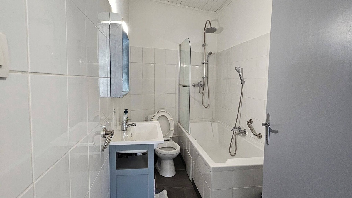 Longwy Apartment | At 77 POINCARÉ
