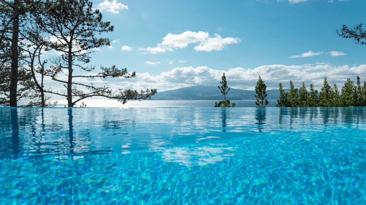 Madalena Villa | Atlantic Heritage Luxury Villa - VRBO