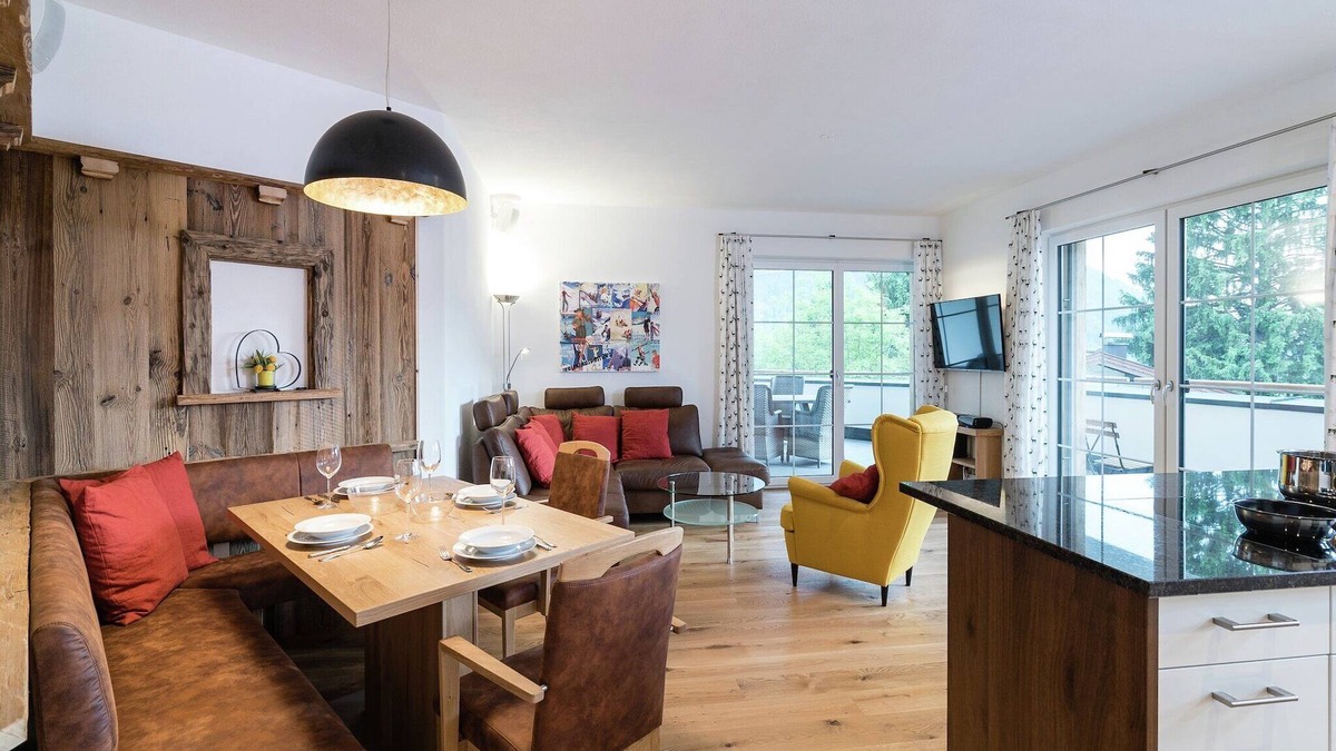 Alpendorf Ski Chalet | Chalet in Sankt Johann near Ski Slopes