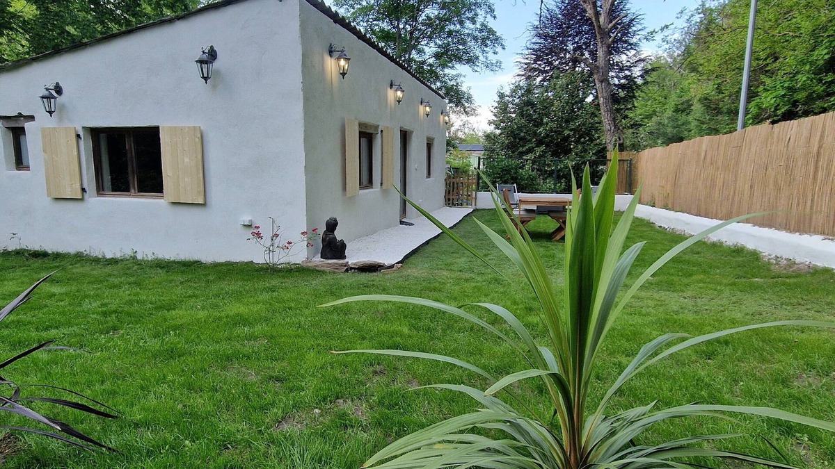 Penta-Acquatella Cottage | At Stalla in the mountains near a stream