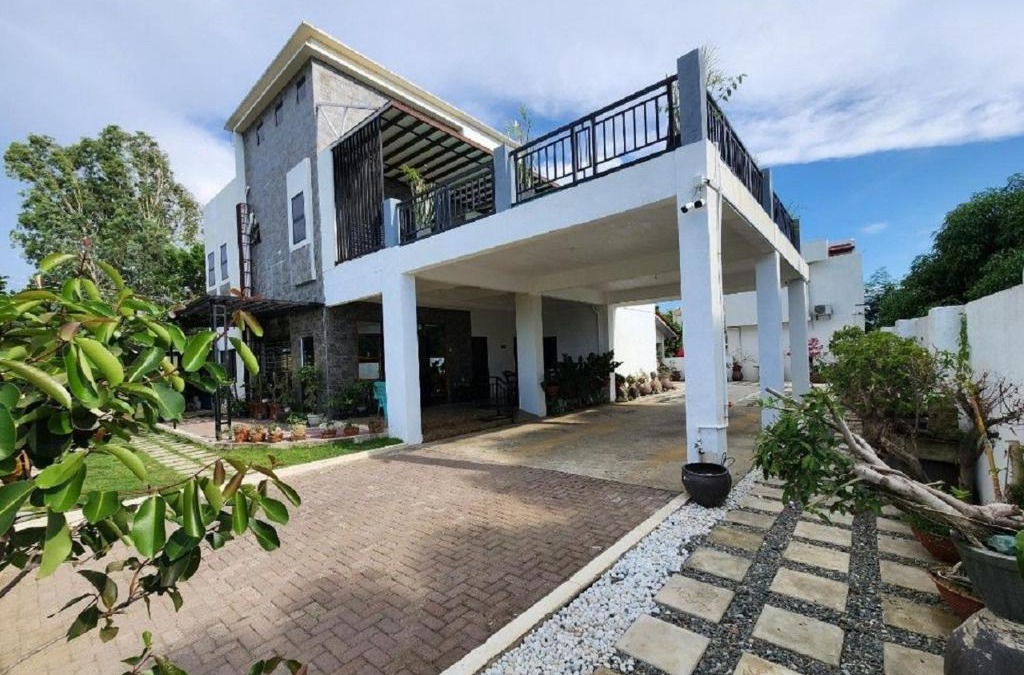 San Nicolas Apartment | at the ALs Place