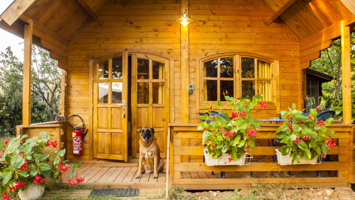 Laroque Ski Chalet | At the foot of the Cevennes, between sea and mountain