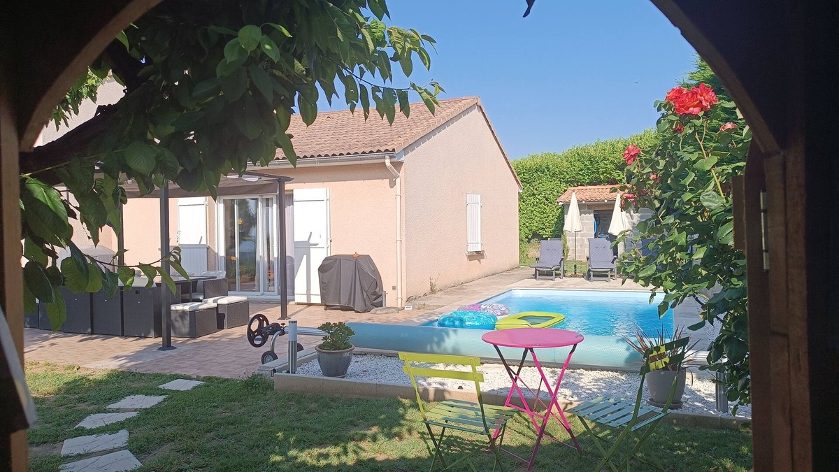 Marches House | At the foot of the Vercors: house with heated pool, panoramic view of the Drôme river