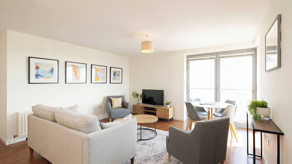 Carnoustie Apartment | At the Links - Coastal Golf Haven