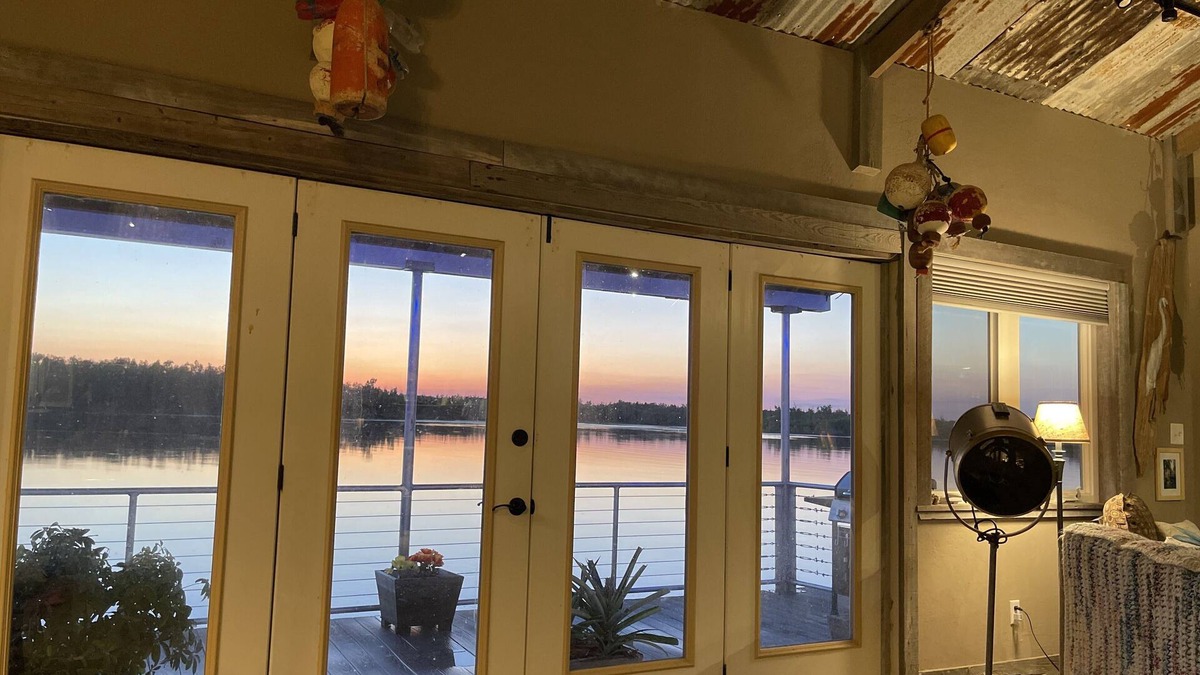 Morgan City House | Atchafalaya River Retreat