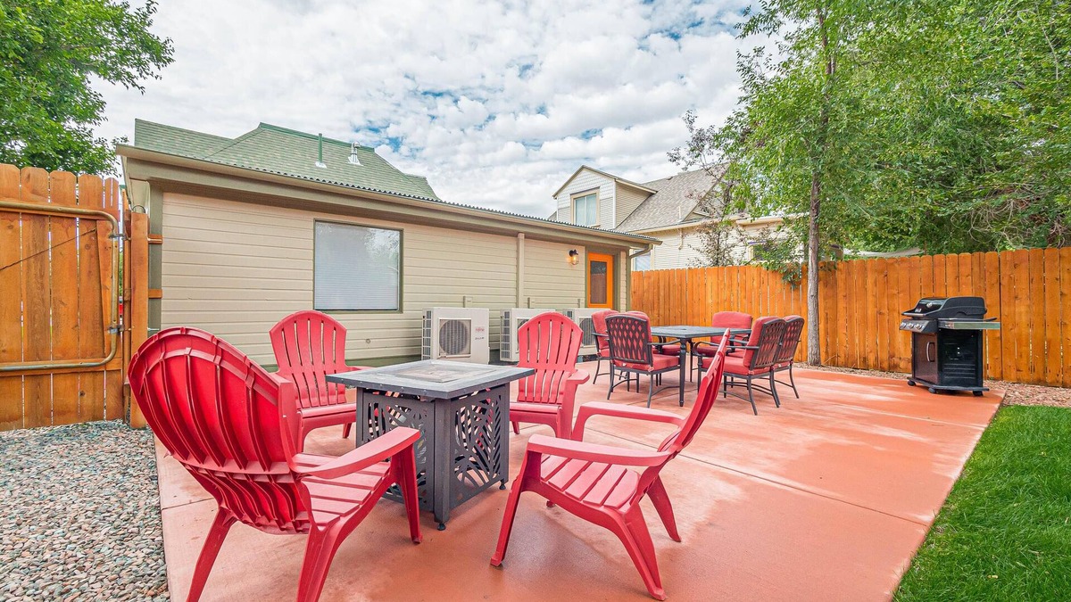 Fruita House | Atchee I: Fire Pit, Bikes & Dog-Friendly Stay