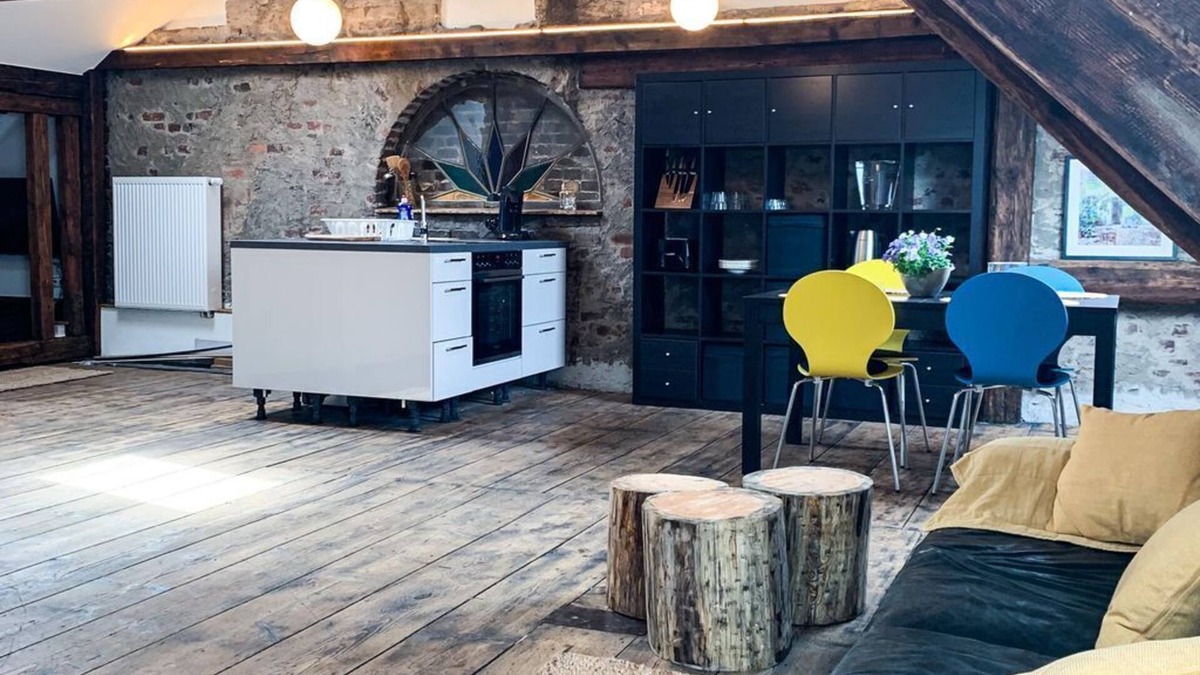 Neuwied Apartment | Atelier - Ferienwohnungen Alte Destillerie