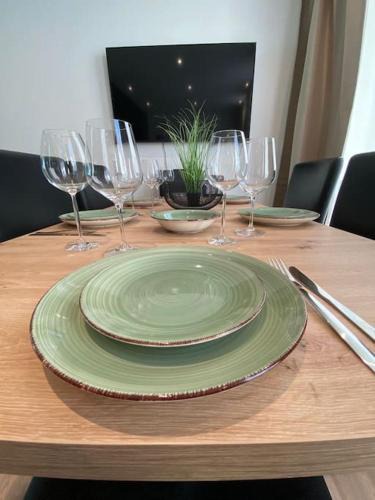 Altstadt Sudwest Apartment | Atelierhaus Zentrum,ruhig,100 Meter vom Rathausplatz