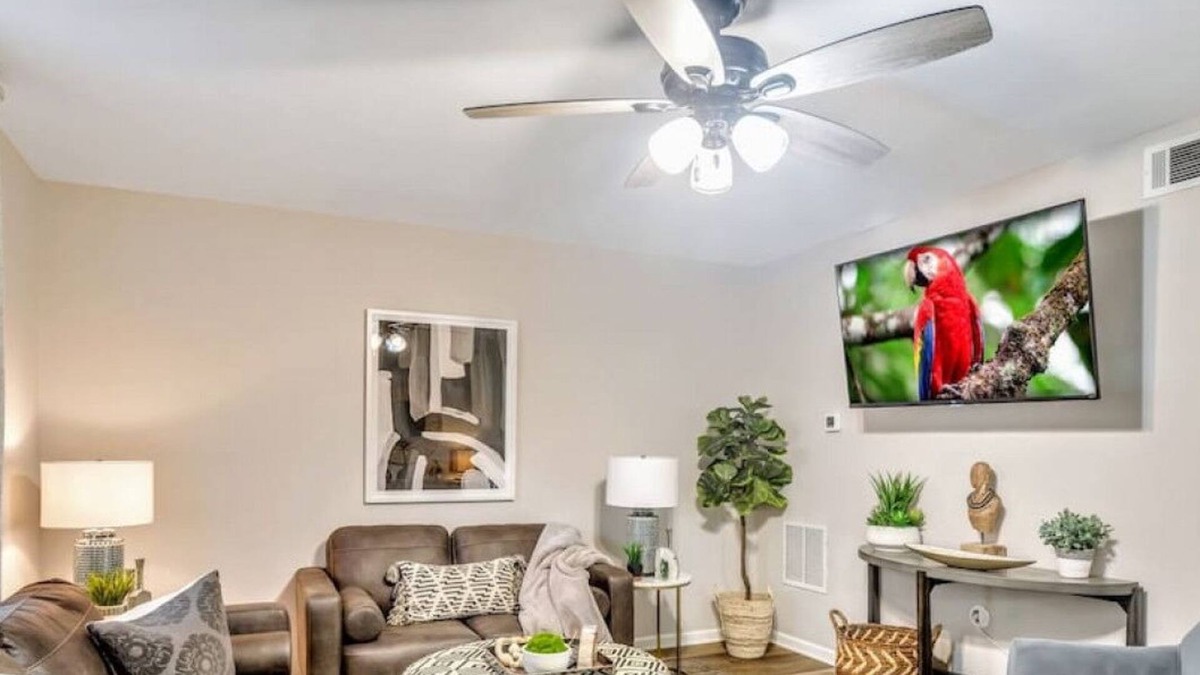 Austell House | ATH - Austell - 2BR - Pet Friendly - Fenced (2301)