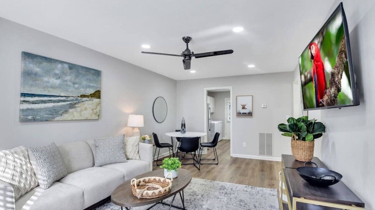 Austell House | ATH - Spring Road 1734 · Austell - 2BR- Ranch - Pet Friendly (1734)