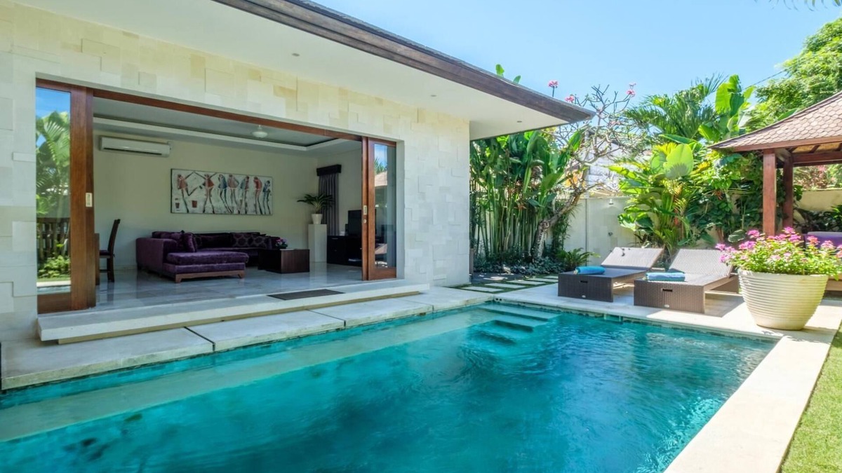 Sanur Villa | Athena 2 – A Romantic One-Bedroom Getaway