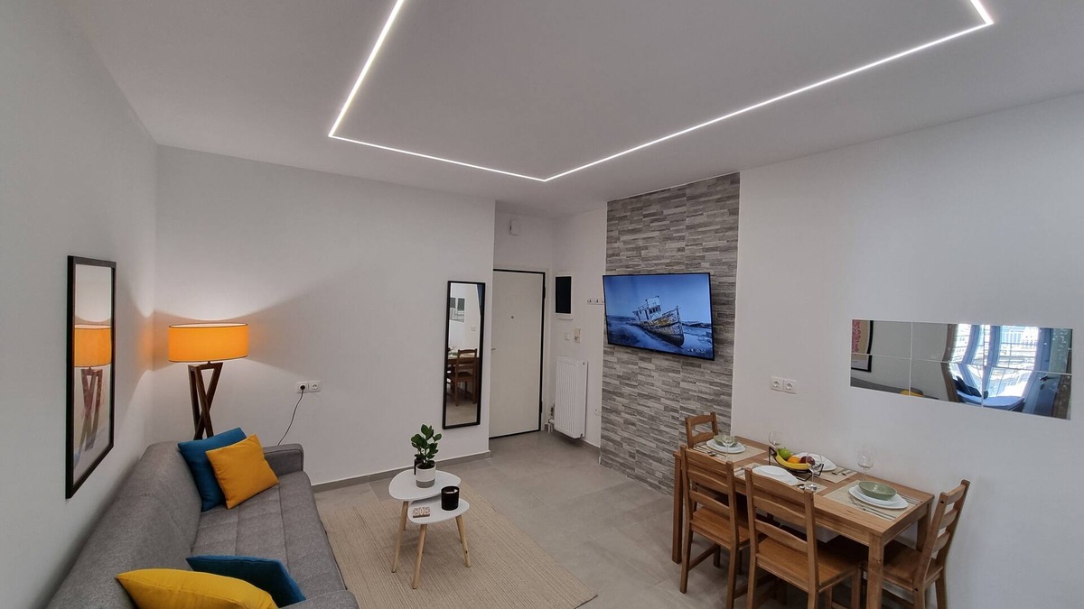 Ano Patisia Apartment | Athens 62sqm Family & Couples Apt with Balcony –Quiet & Stylish Stay near Center