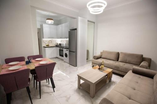 Attiki Apartment | Athens Center
