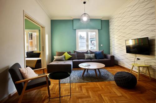 Platia Viktorias Apartment | Athens Centre Apartment