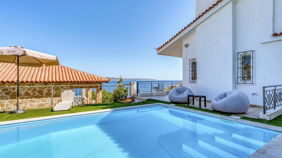 Lavreotiki Villa | Athens Riviera Villa View with Private Pool