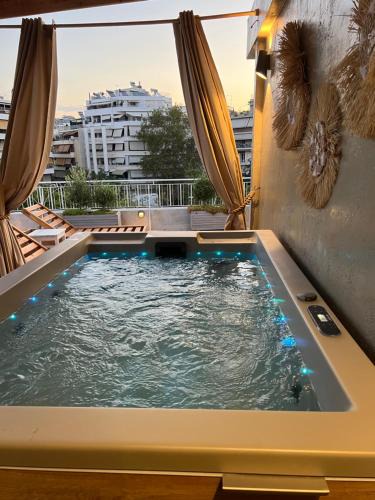 Attiki Apartment | Athens Top Cozy Penthouse With Spa 5' to Metro