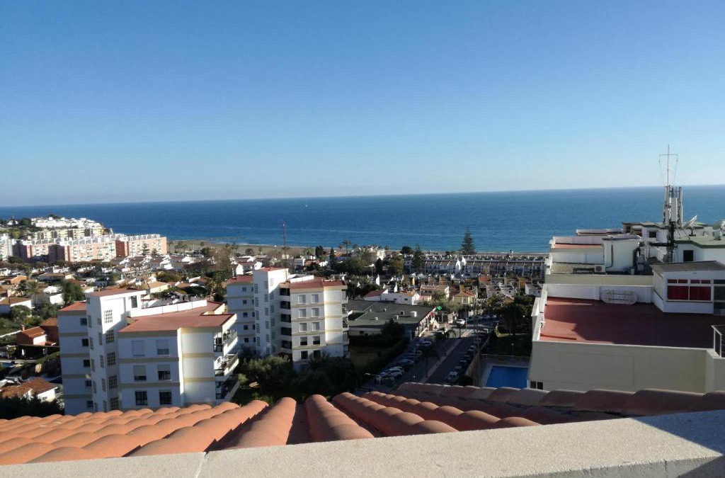 La Cala del Moral Apartment | ÁTICO VISTAMAR penthouse with views