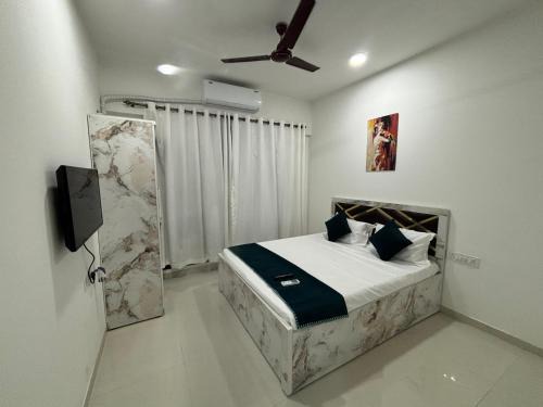 Kandivali East Apartment | Atithi Homes Luxe Kandivali Suites