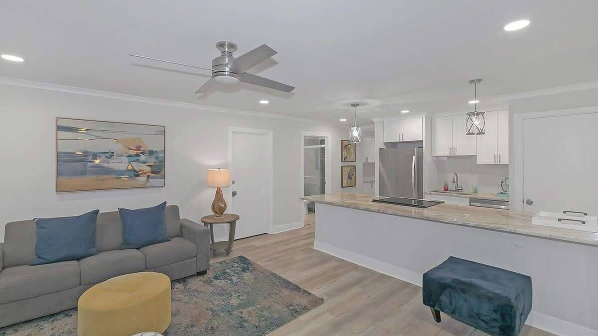 Downtown Atlanta Apartment | Atlanta Downtown Studio Walk to Mercedes Stadium