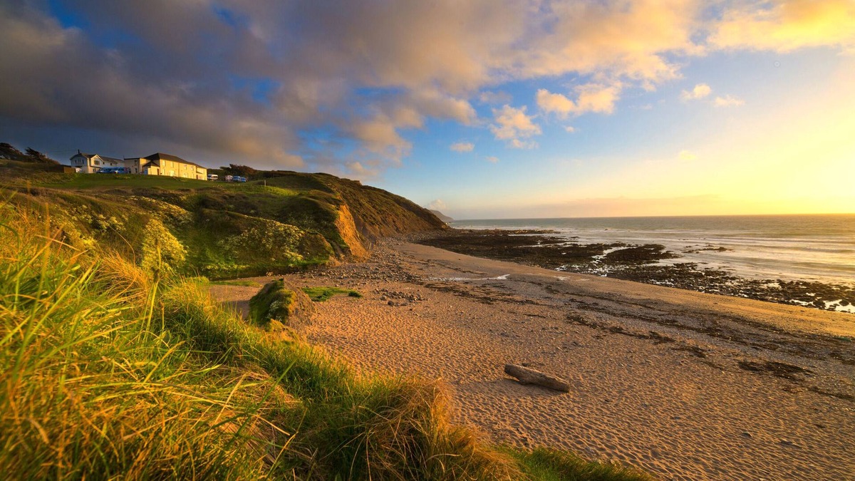 Widemouth Bay Cottage | Atlantic Court