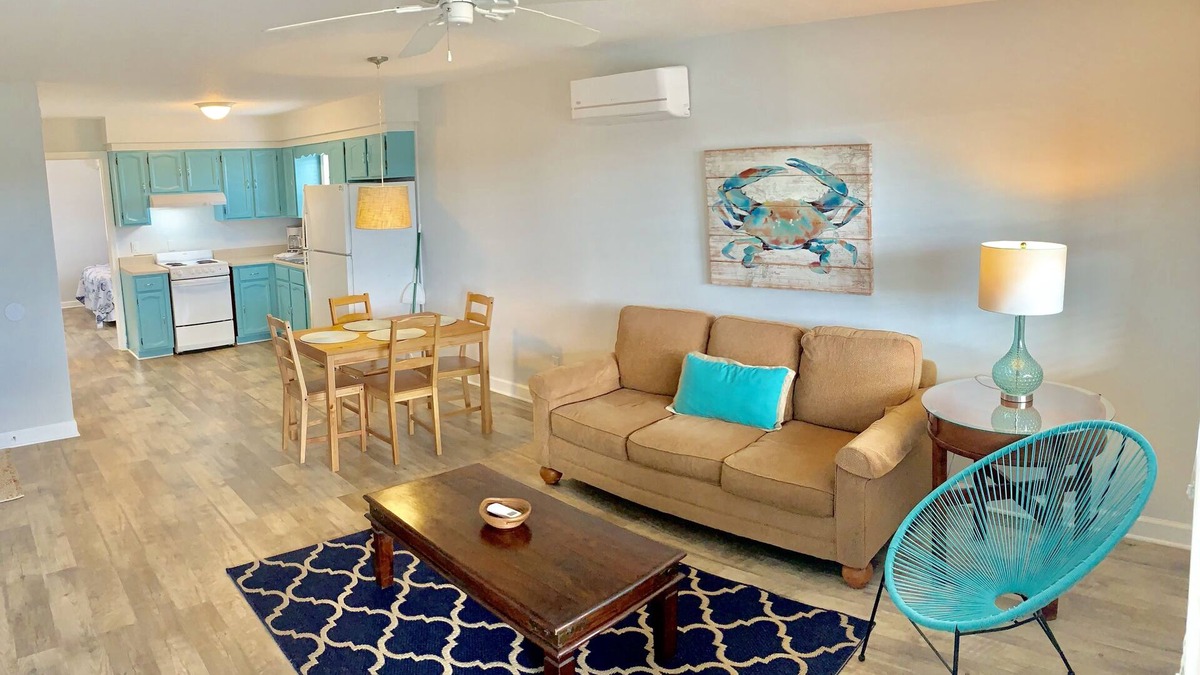 Nags Head Apartment | Atlantic Oasis, less than 1 block to the beach! Private & Spacious, Full Kitchen