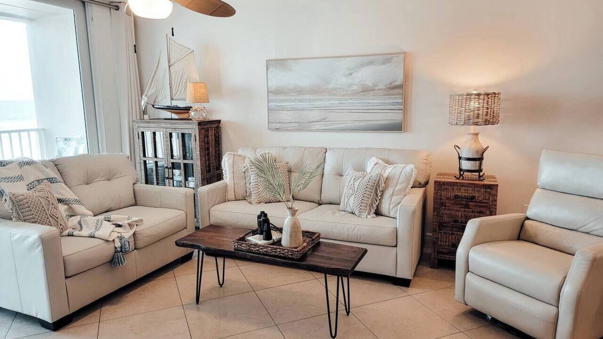 Ponce Inlet Condo | Atlantic Shores Oceanfront Condo - Heated Saltwater Pool Incredible Sunrises