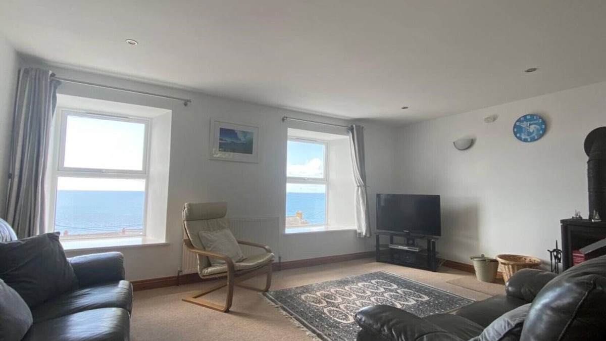 Porthleven House | Atlantic View - Three Bedroom House, Sleeps 6